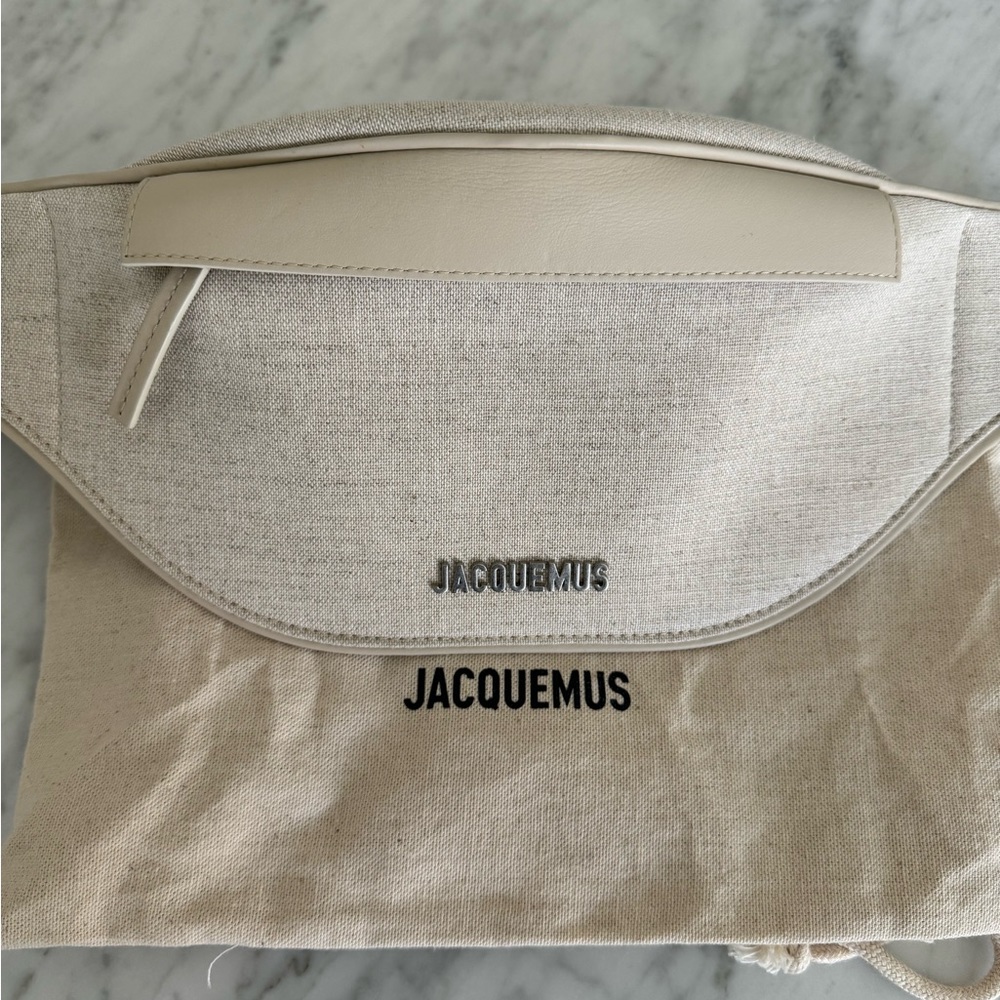 Jacquemus Le Papier “La Banane Meunier” Sling